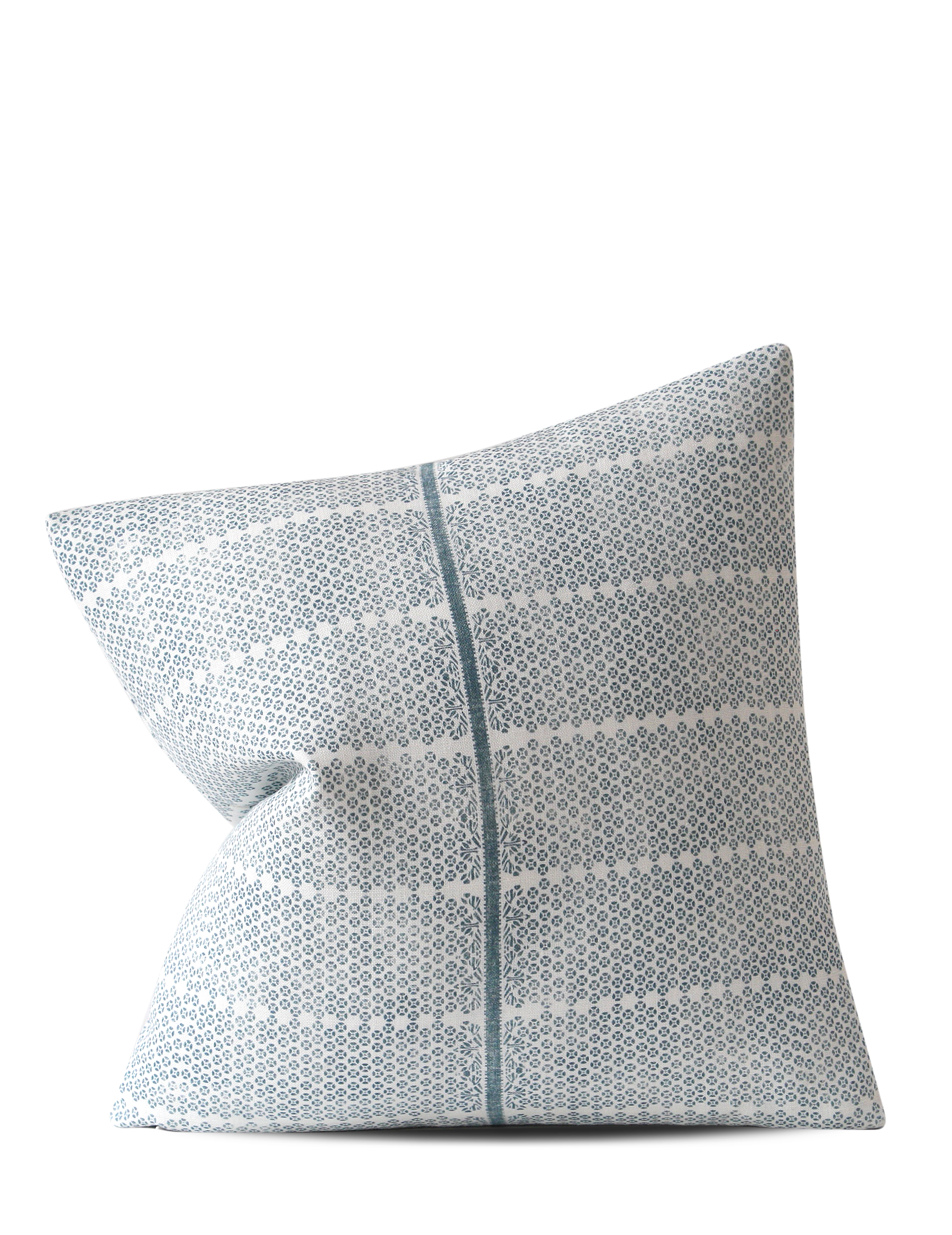 Madu Pillow / Lake Oyster