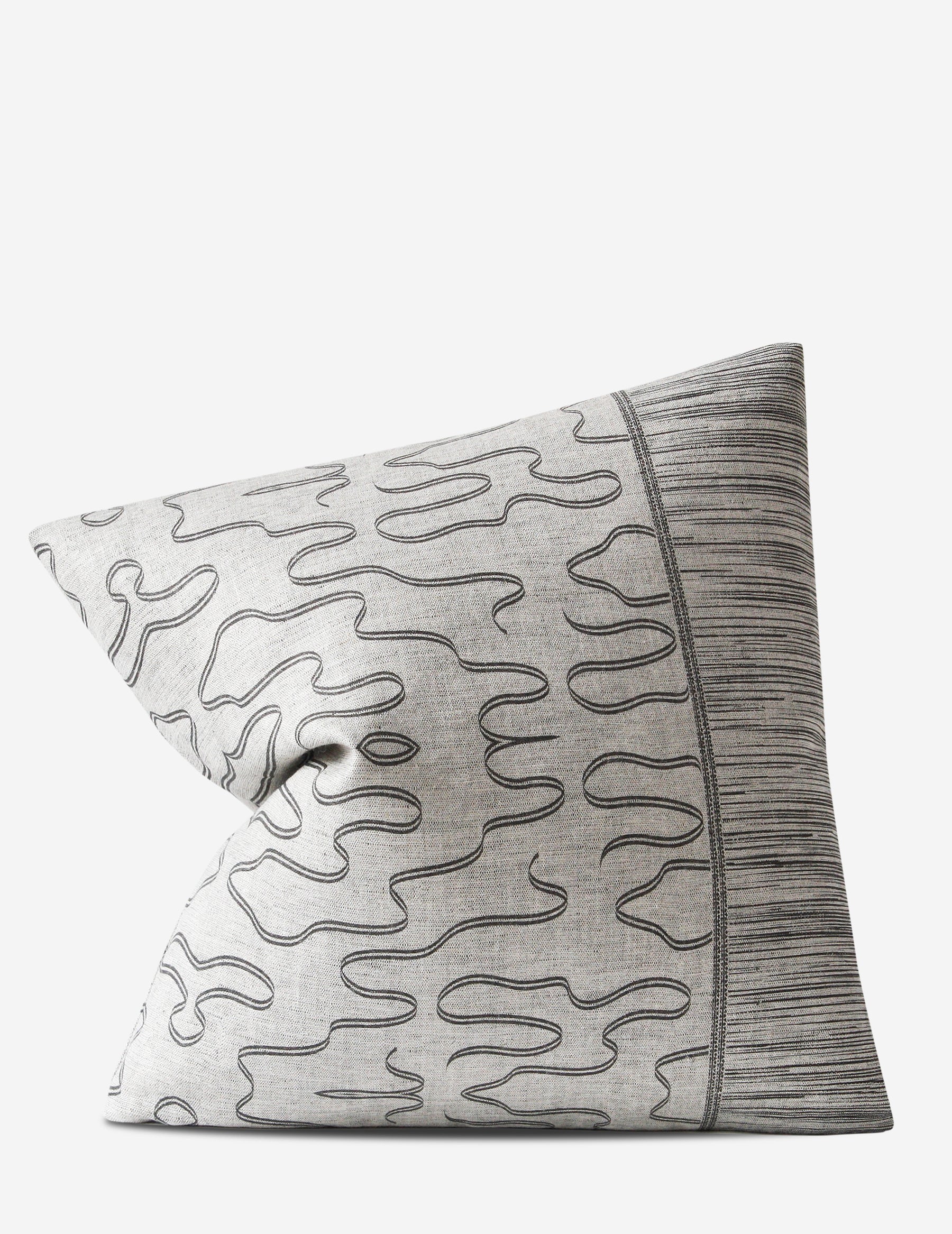 Abrayan Pillow / Kohl Reverse