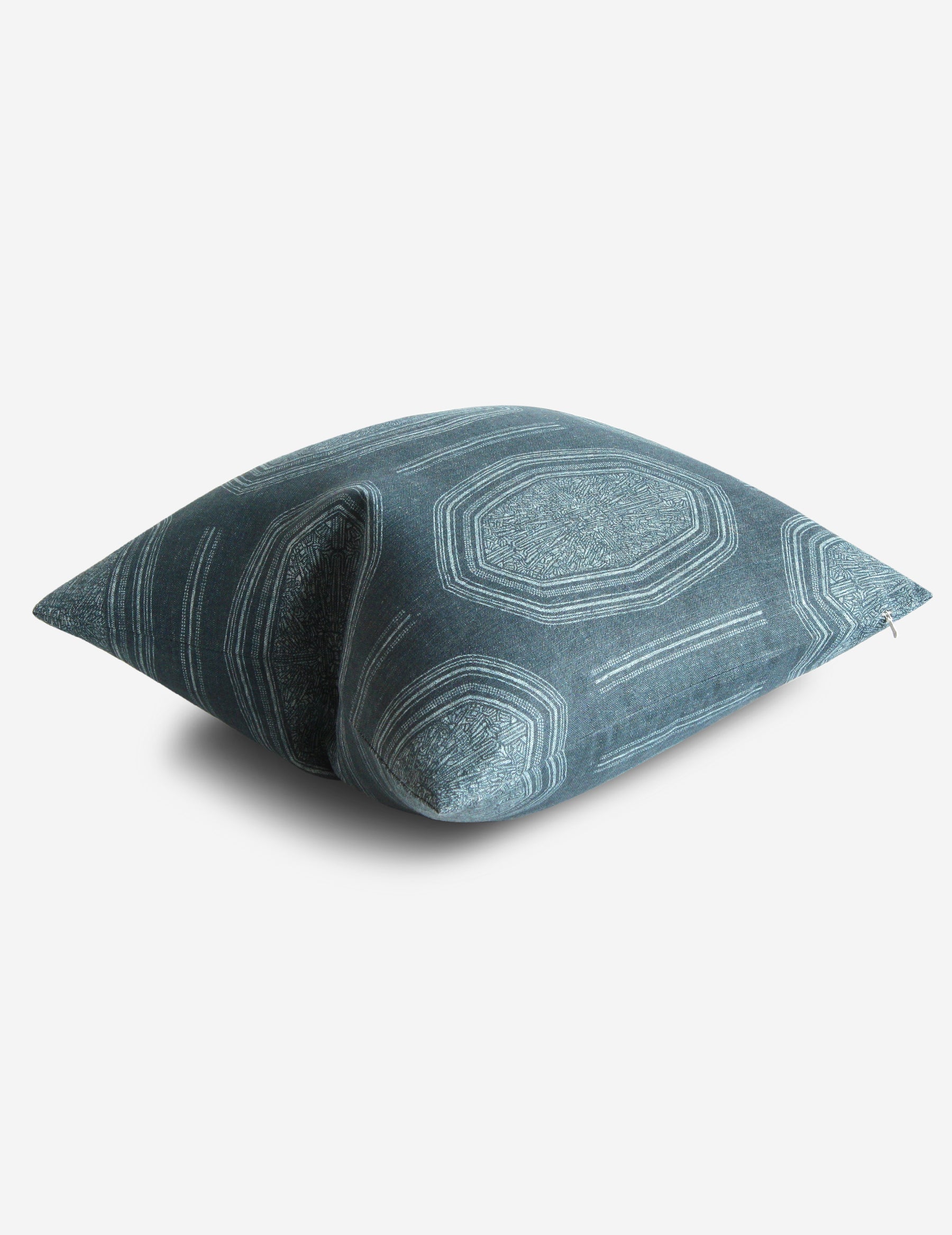 Kamba Pillow / Indigo Duo