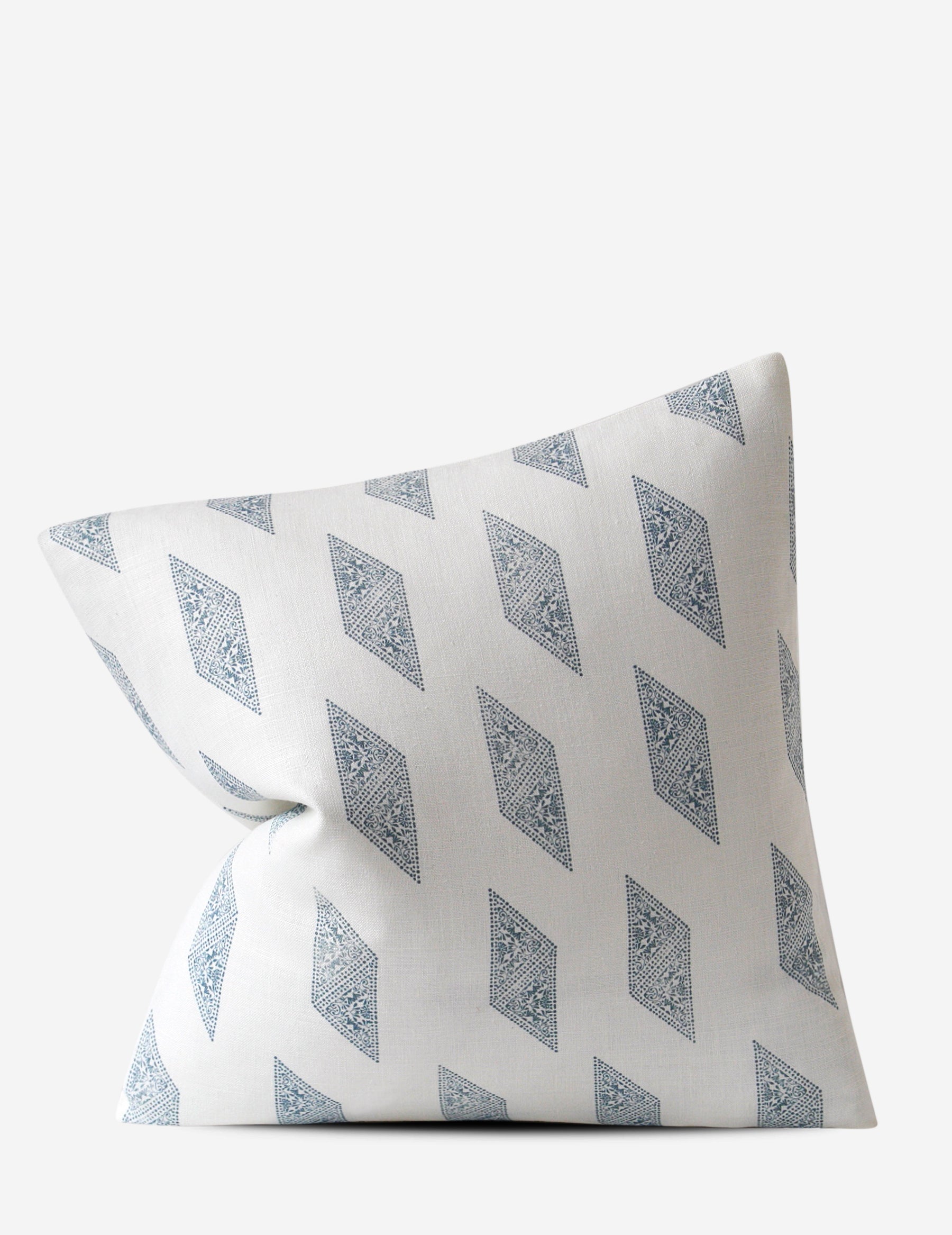 Myriad Pillow / Lake Oyster