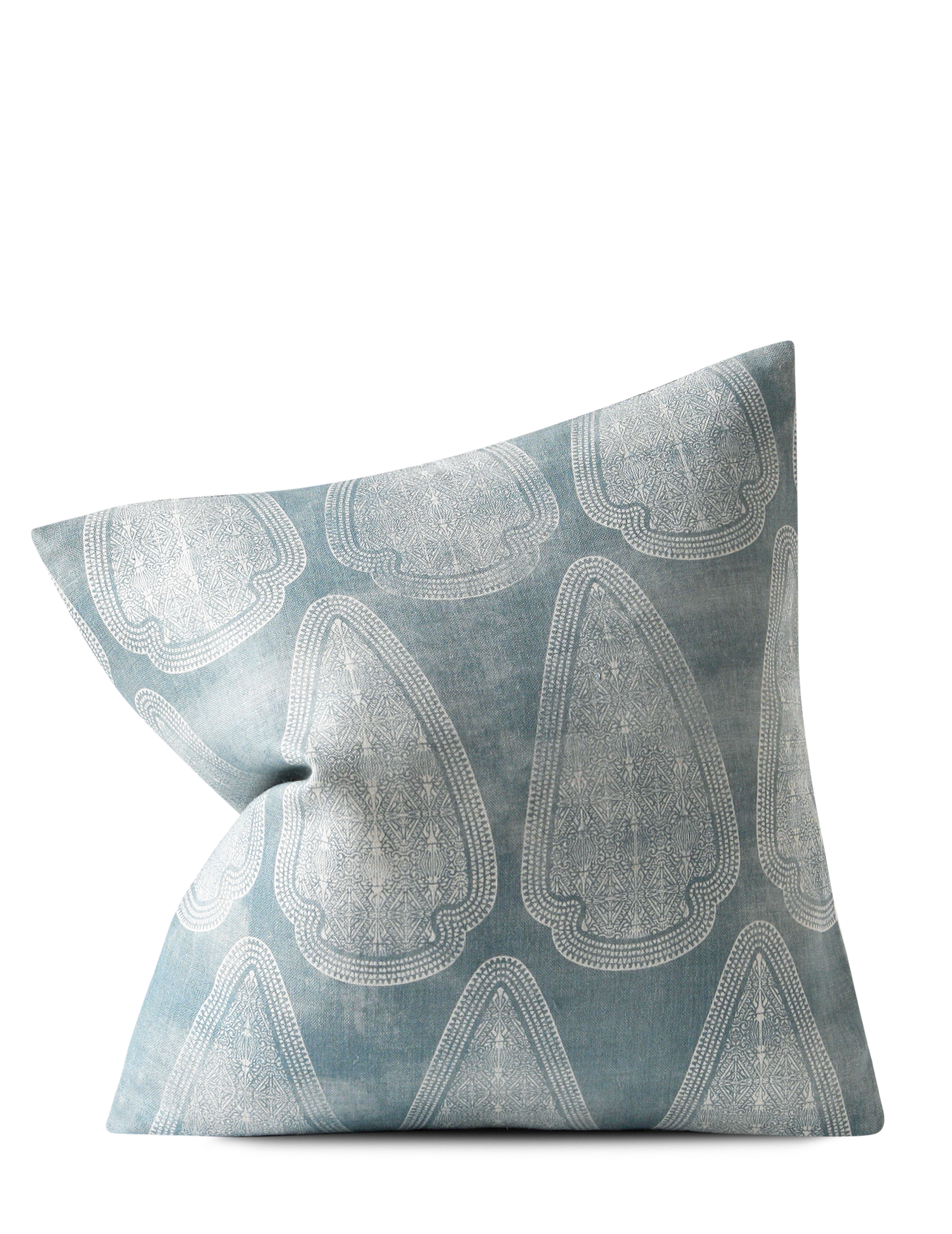 Artemis Pillow / Lake Distress
