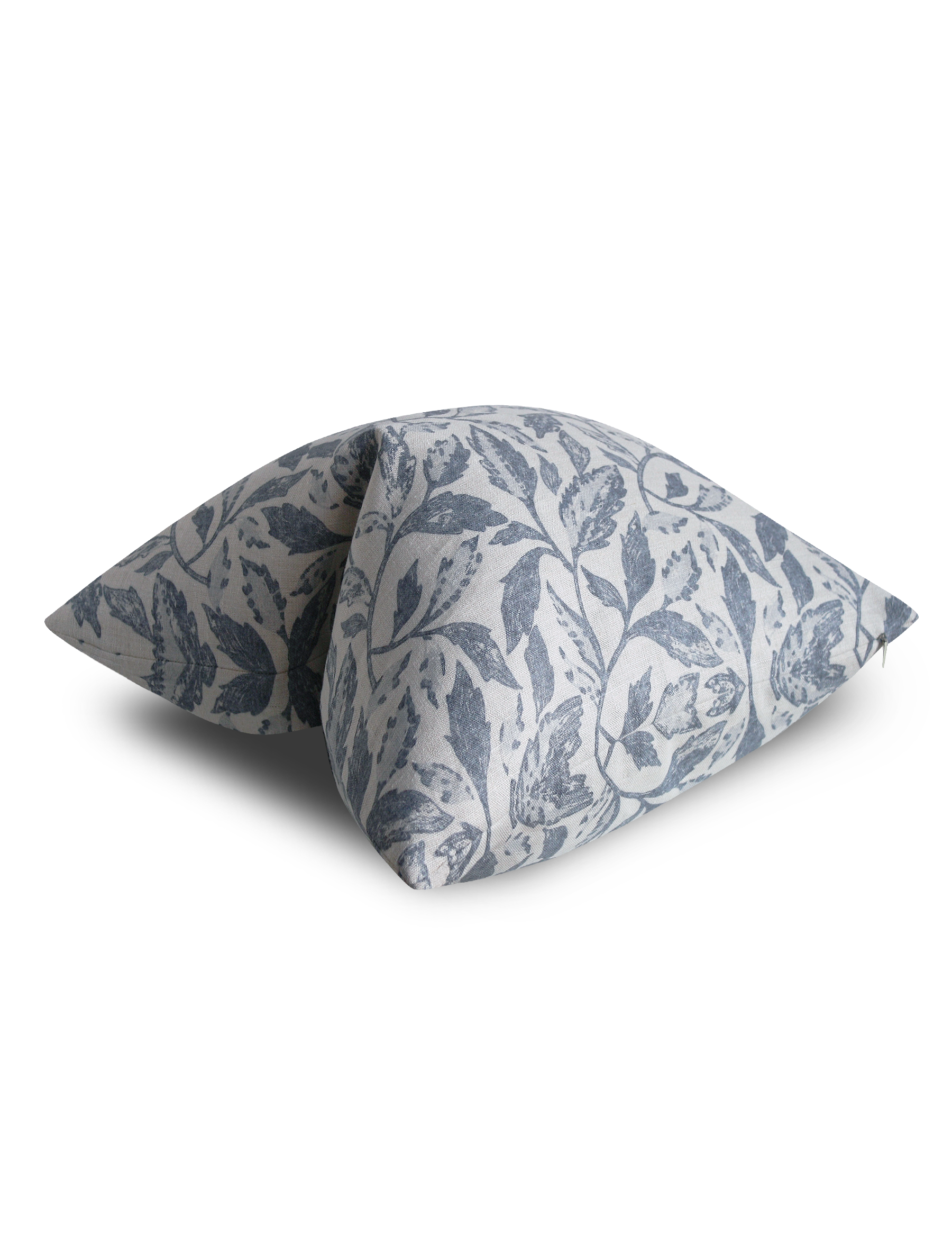 Blake Pillow / Sea