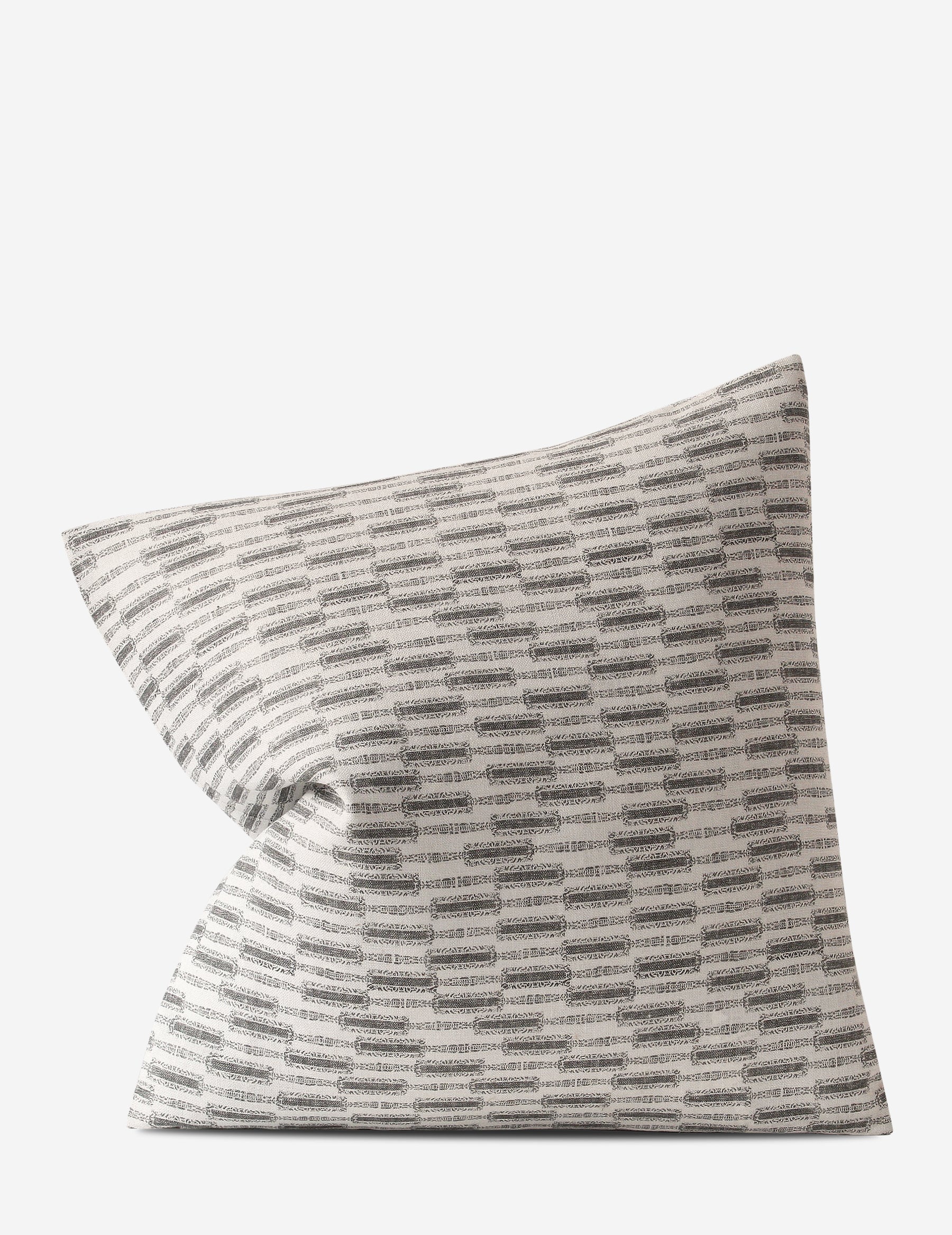 Lacuna Pillow / Kohl Natural